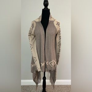 En Crème Cardigan